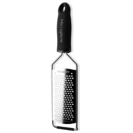Microplane fint rivejern i gourmet serien.