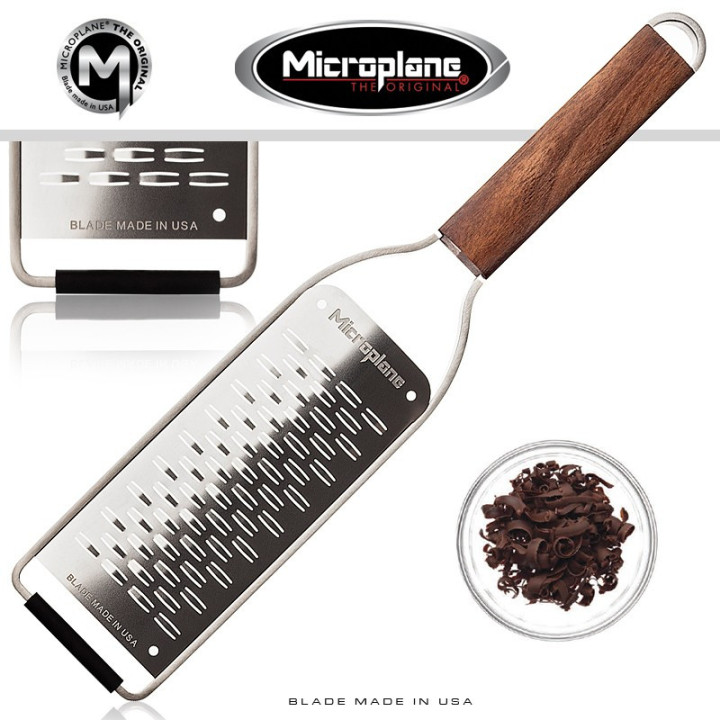 Microplane rivejern med træ. Medium.