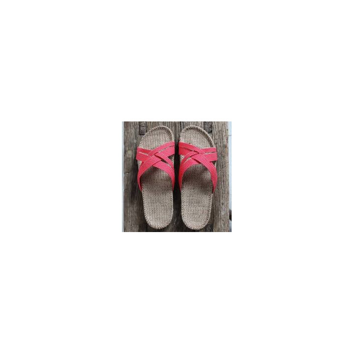 Shangies sandaler. Raspberry red.