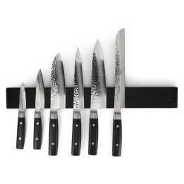 Knivmagnet i træ til væggen.