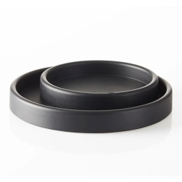 Flaskebakke i sort gummi fra SEJ Design.
