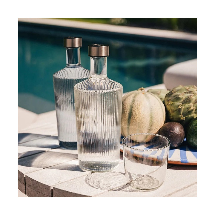 Paveau vandflaske i glas med låg i klart glas i farven White Haven.