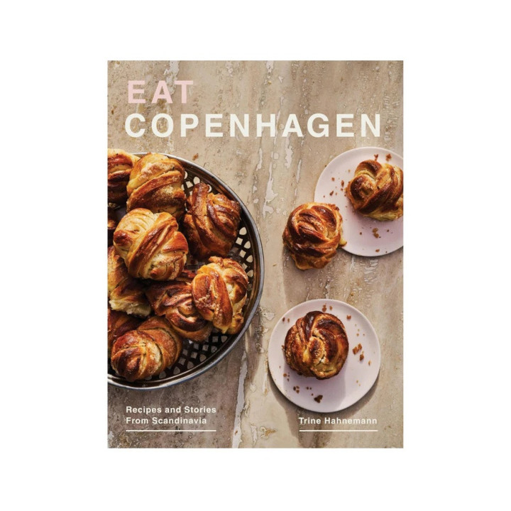 Lækker kogebog af Trine Hahnemann med et væld af skønne opskrifter.